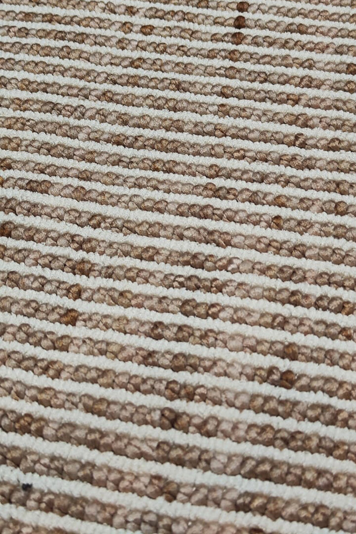 Puf Dokulu Sade Renk Kabartmalı Modena Masaj Etkili Halı Mo04 Terra - Frenda (1)