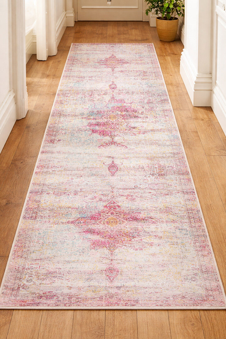 Vintage Desenli Pamuk Taban Yıkanabilir Özel Kesme Yolluk Halı Fuşya - Frenda